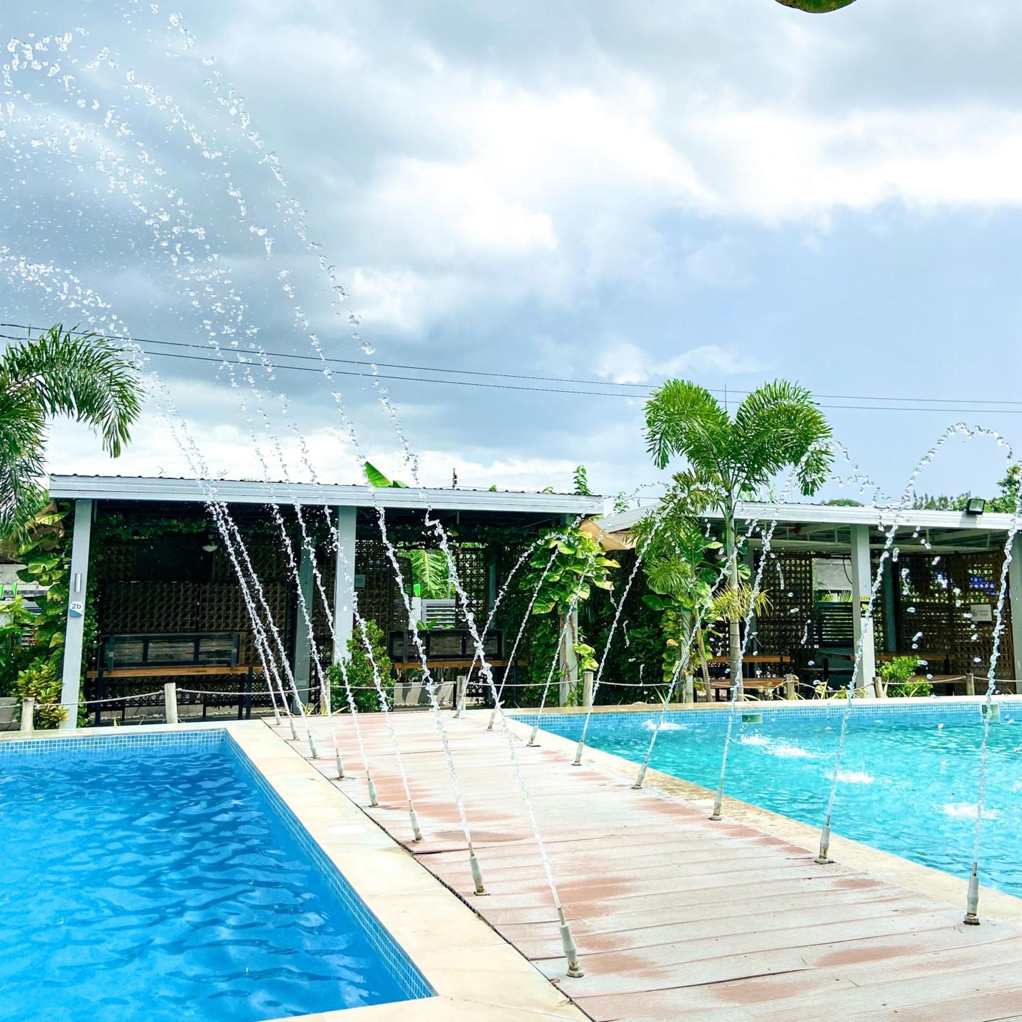 Urban Oasis Resort, Tarlac Esterno foto